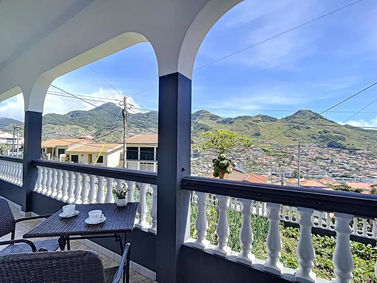 Avelino Apartment By Atlantic Holiday Machico  Machico (Madeira)