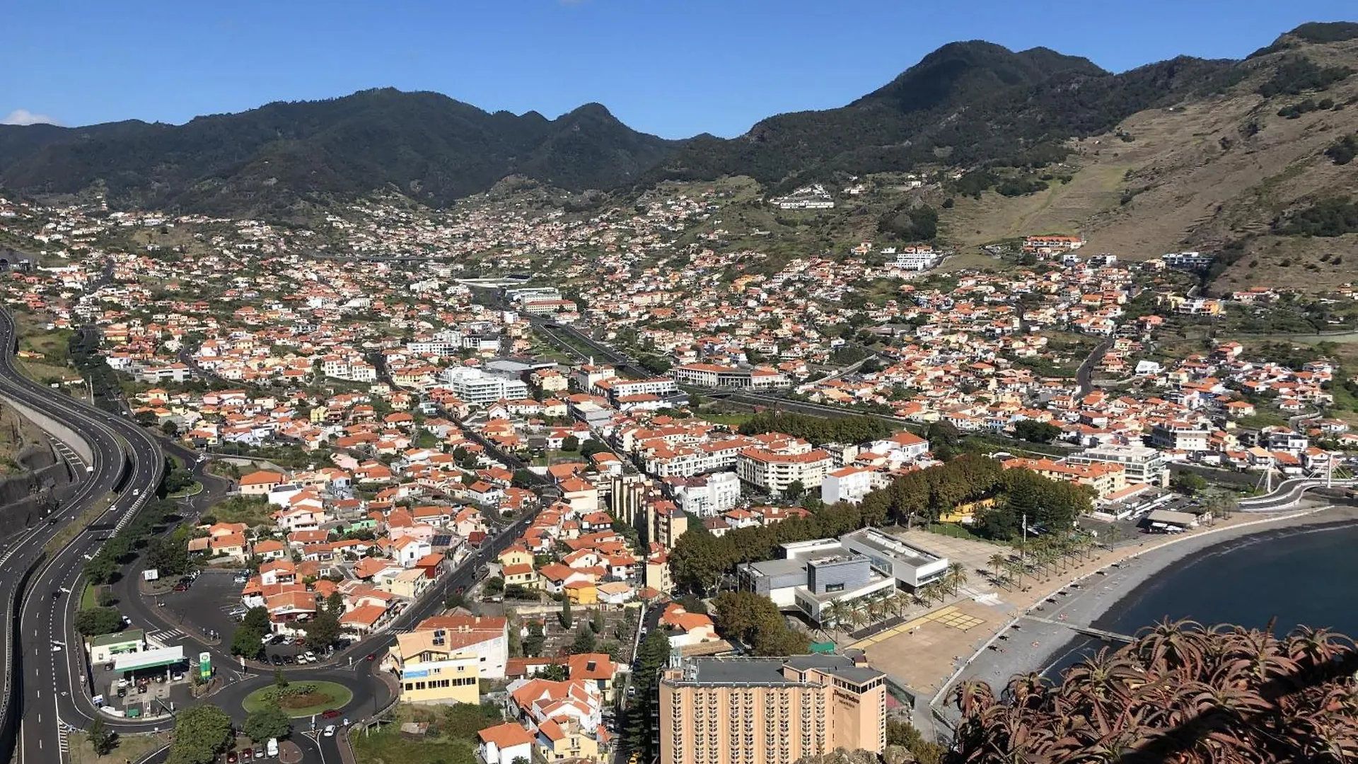 Avelino Apartment By Atlantic Holiday Machico   Machico (Madeira)
